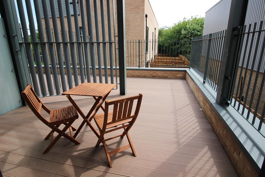 Apartment Tailored - Flamsteed Duplex *