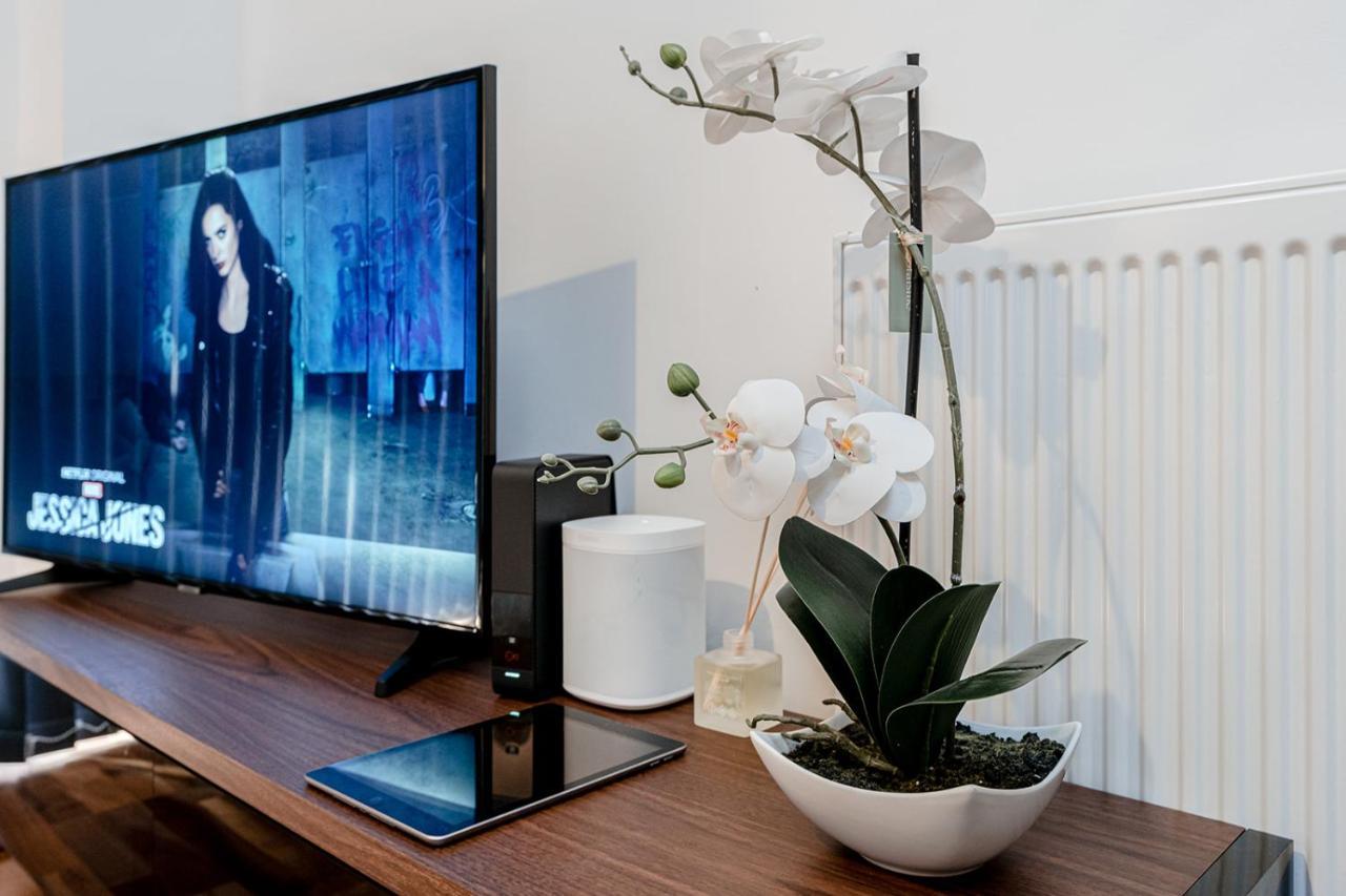 Apartment Tailored - Flamsteed Duplex *